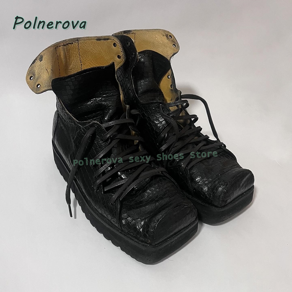 Women's Gothic Lace-Up Chunky  - Women'S Shoes Crocs recension och pris